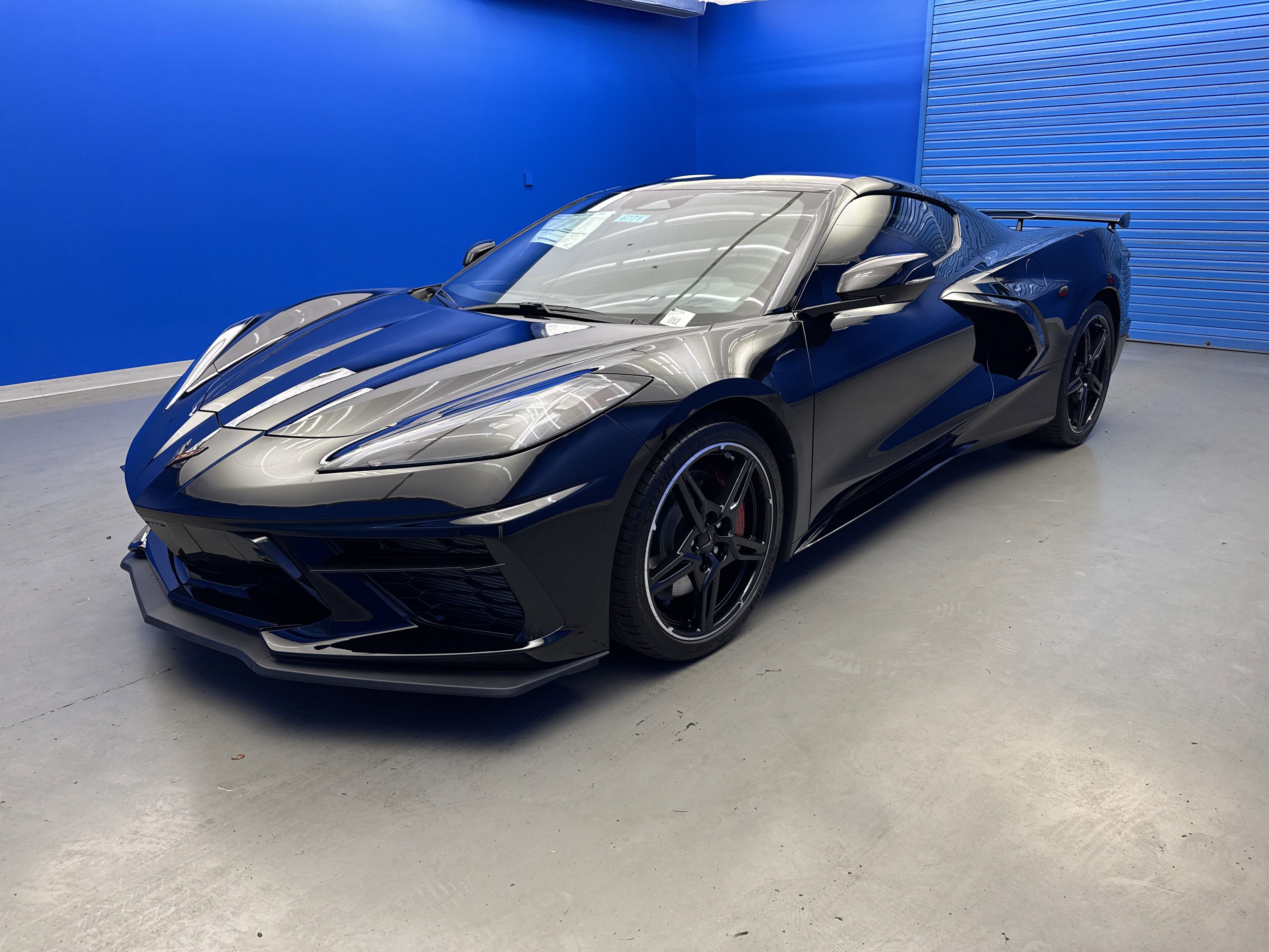 2025 Chevrolet Corvette Stingray 3LT photo 4