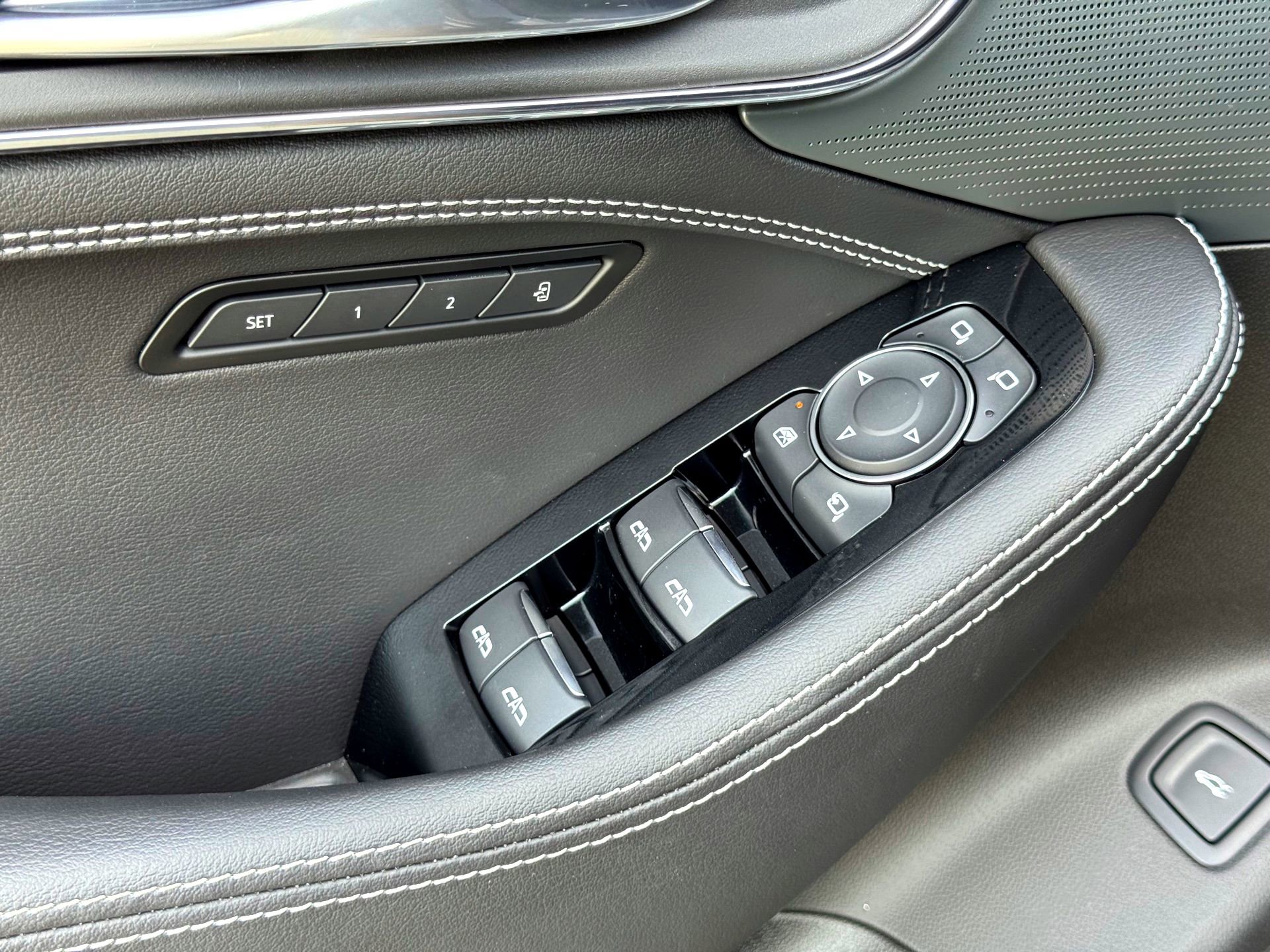 2024 Cadillac CT5 V photo 22