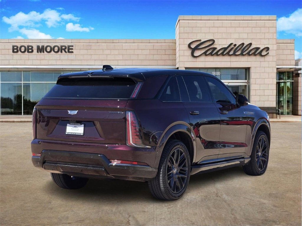 2025 Cadillac Escalade IQ Sport photo 3