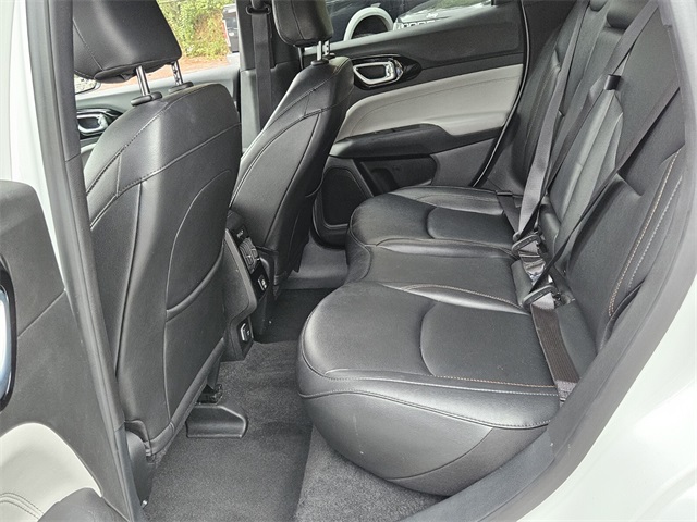 2024 Jeep Compass Limited photo 4