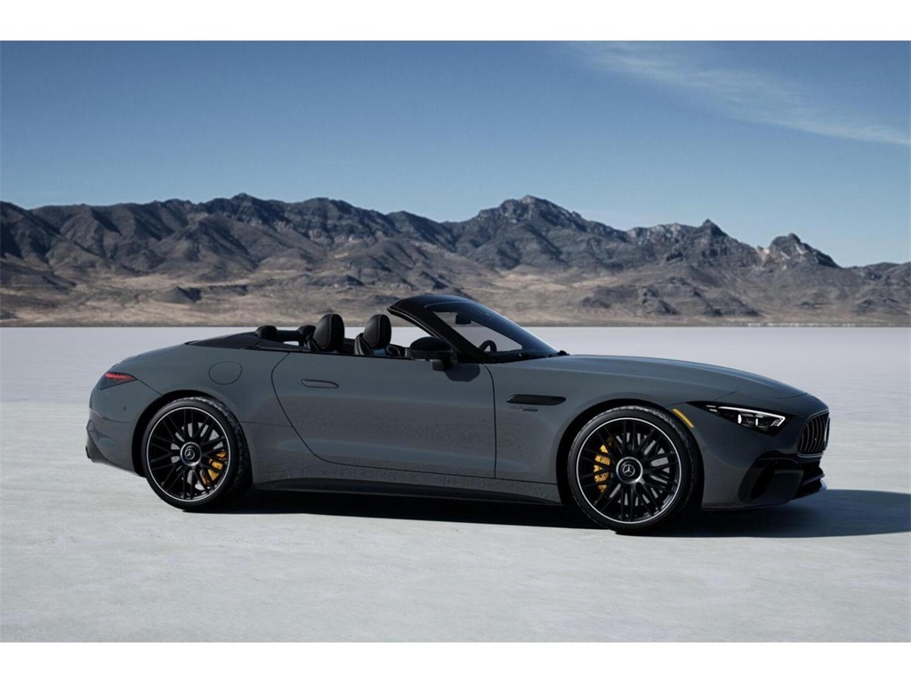2025 Mercedes Benz SL AMG 63 photo 14
