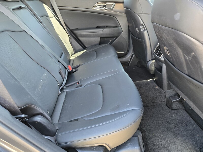 2023 Kia Sportage EX photo 5