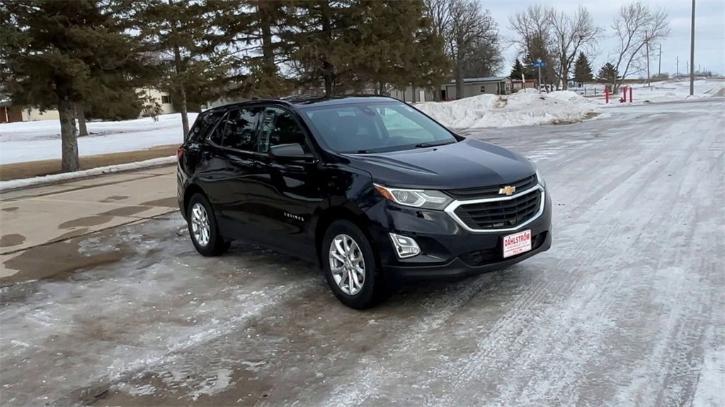 Used 2020 Chevrolet Equinox LT with VIN 2GNAXUEV9L6234927 for sale in Oslo, Minnesota