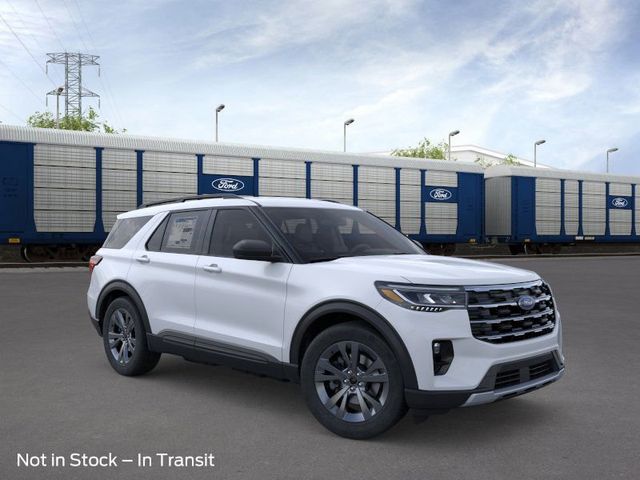 2026 Ford Explorer photo 3