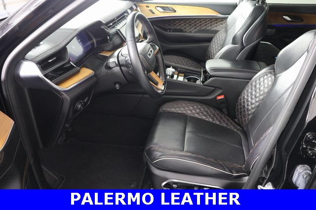 2023 Jeep Grand Cherokee L Summit photo 3