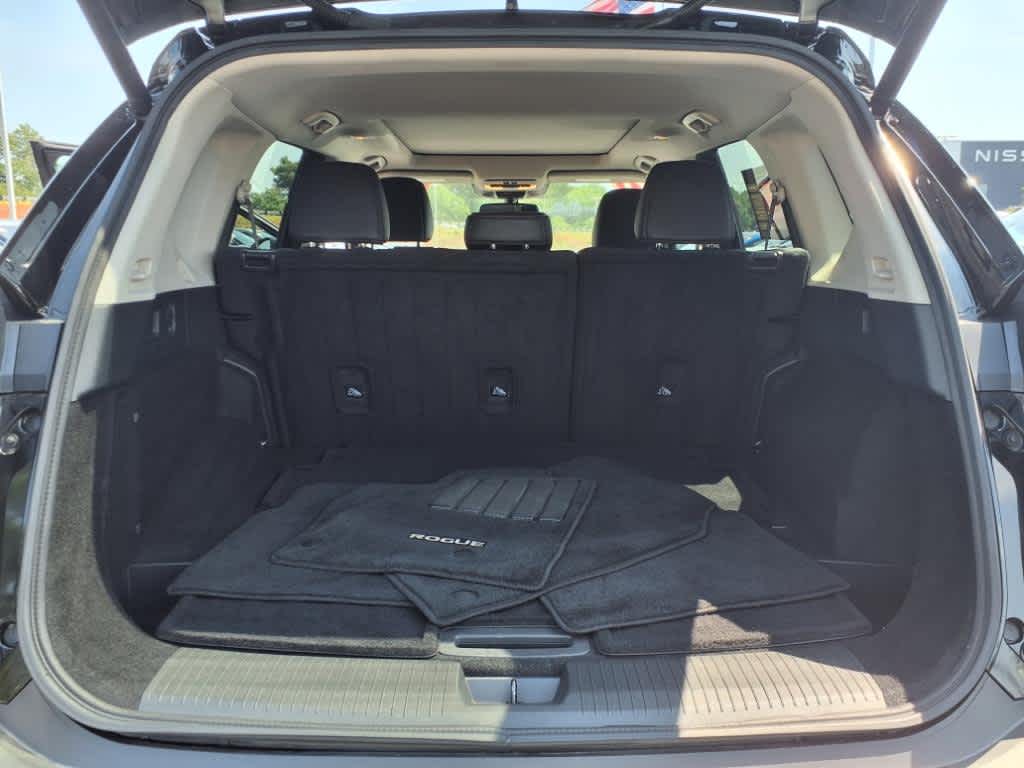 2021 Nissan Rogue SL photo 15