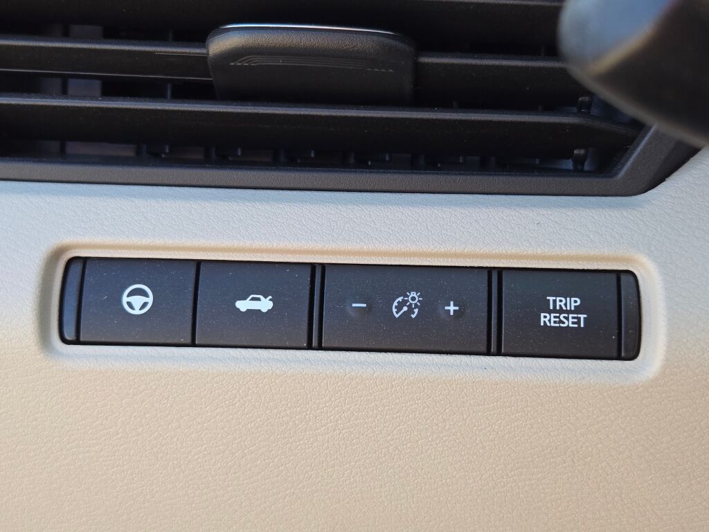 2020 Nissan Altima 2.5 SV photo 18