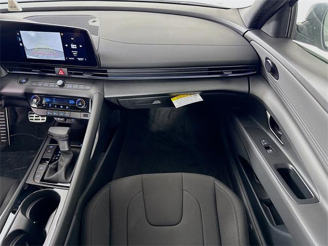 2025 Hyundai Elantra Hybrid SEL Sport photo 31