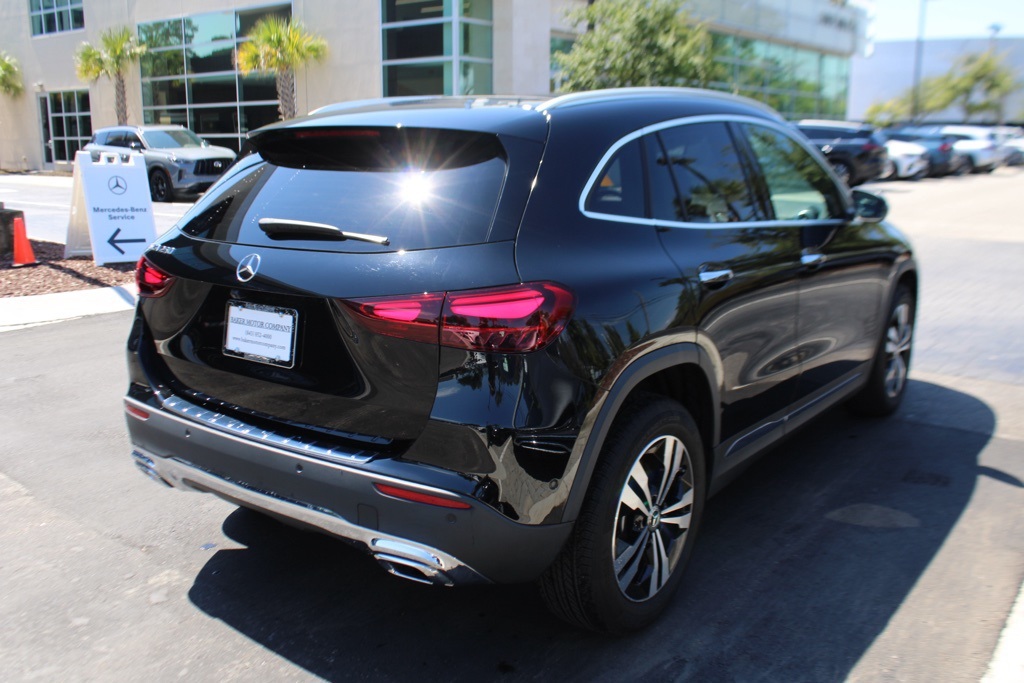 2025 Mercedes Benz GLA 250 photo 4