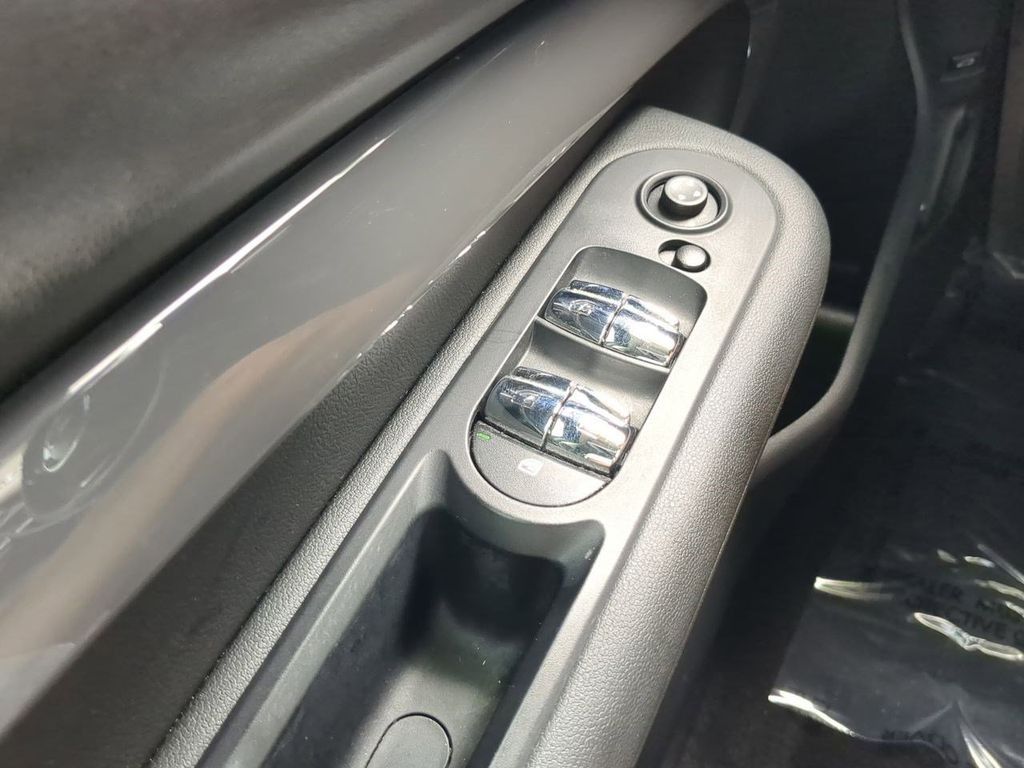 2018 Mini Cooper Base S photo 23