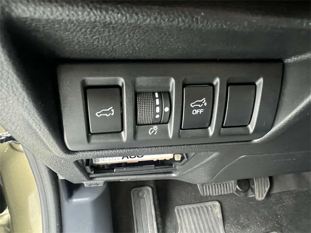 2020 Subaru Outback Limited photo 22