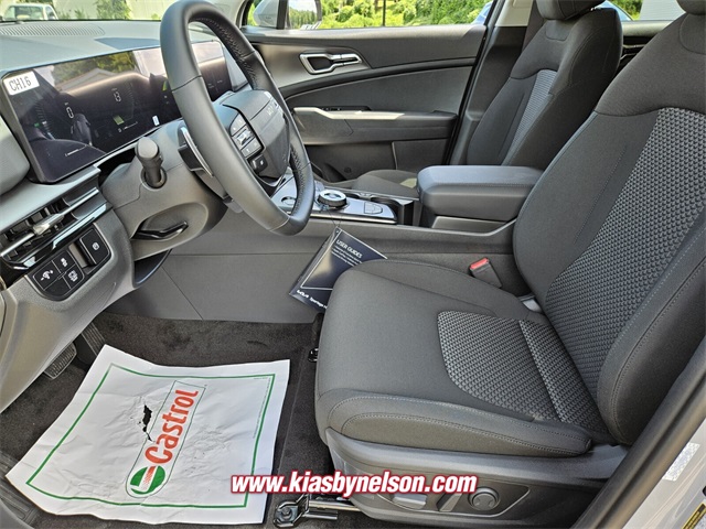 2026 Kia Sportage Hybrid S photo 4