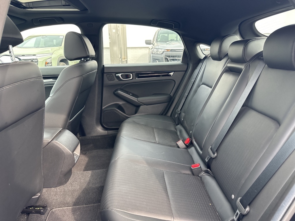 2024 Honda Civic Hatchback Sport Touring photo 18
