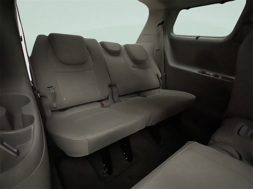 2015 Kia Sedona LX photo 11