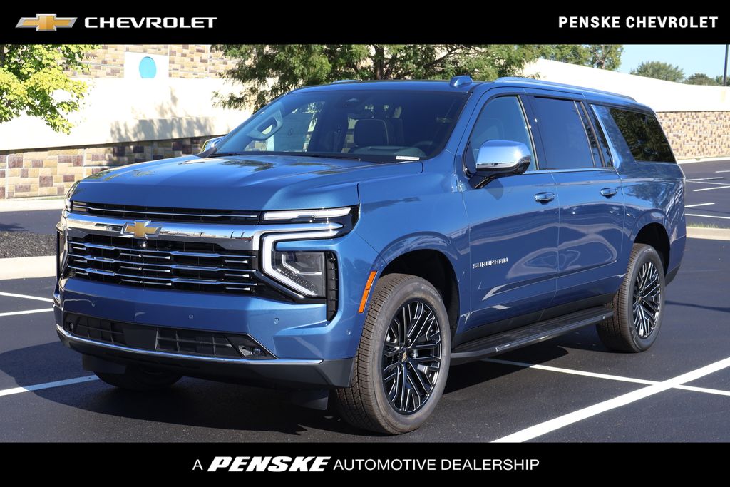 2025 Chevrolet Suburban Premier's photo