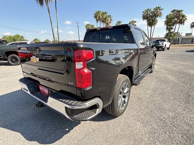 2026 Chevrolet Silverado 1500 LT photo 4