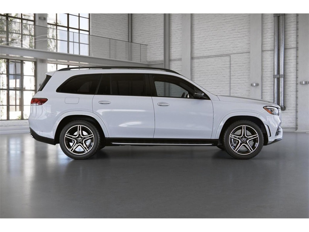 2022 Mercedes Benz GLS 450 4MATIC photo 2