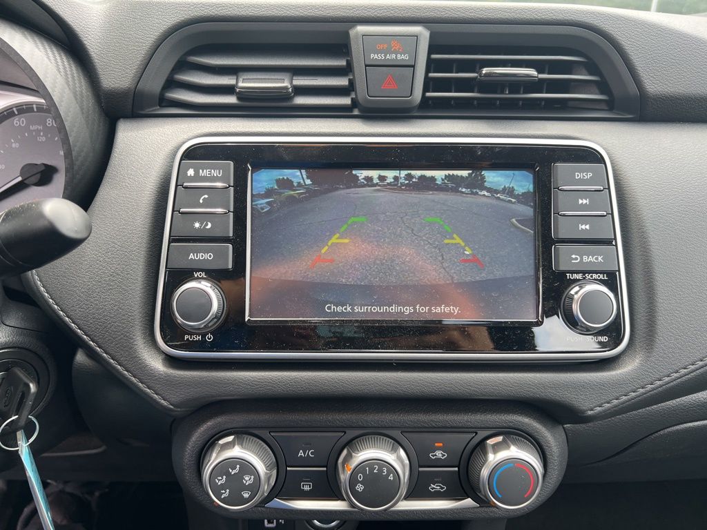 2025 Nissan Versa S photo 11