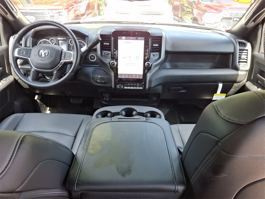 2025 Ram 4500 Tradesman photo 11