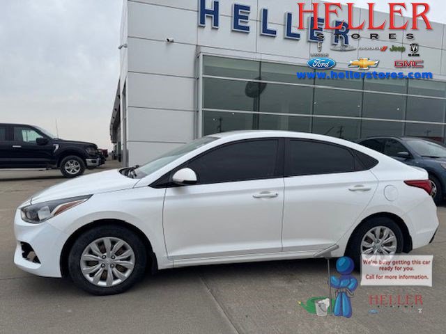 2020 Hyundai Accent SE