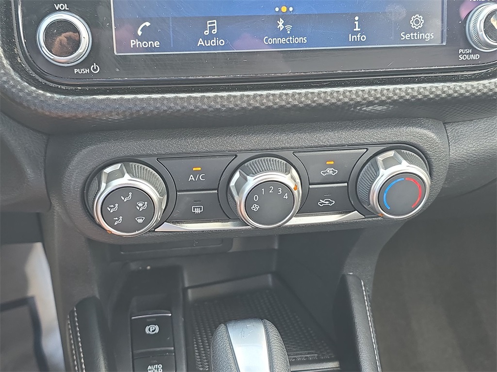 2024 Nissan Kicks SV photo 23