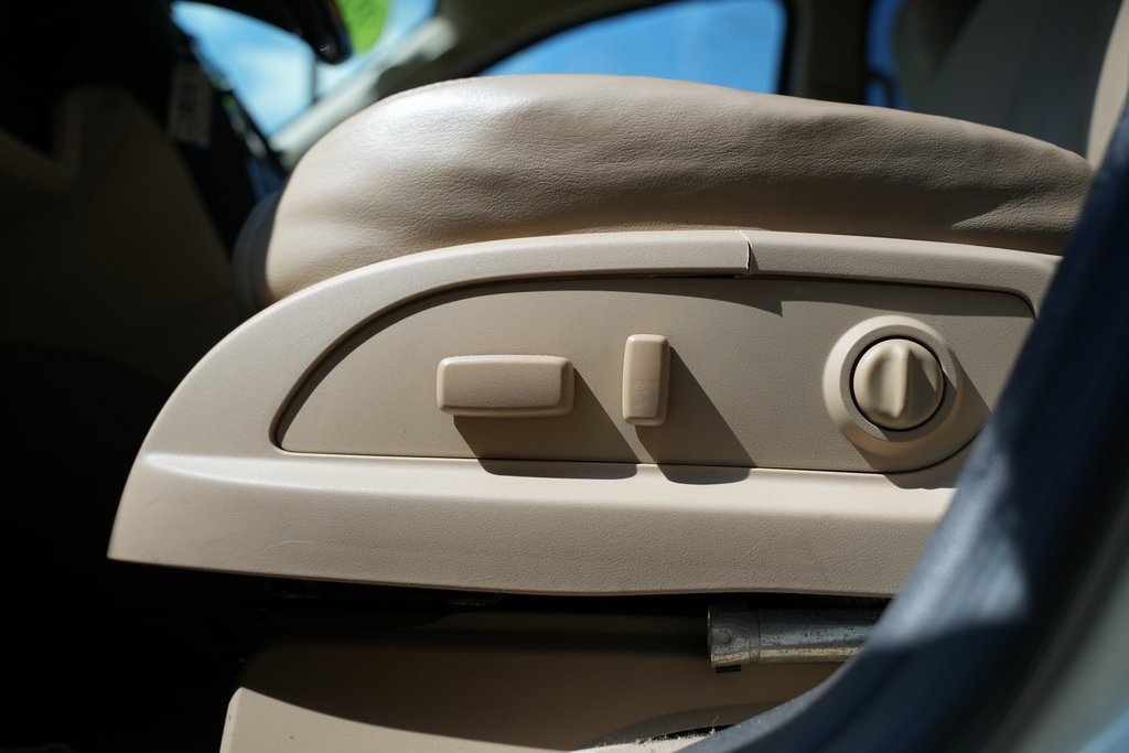 2012 Gmc Acadia Denali photo 18