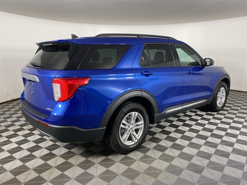2022 Ford Explorer XLT photo 7