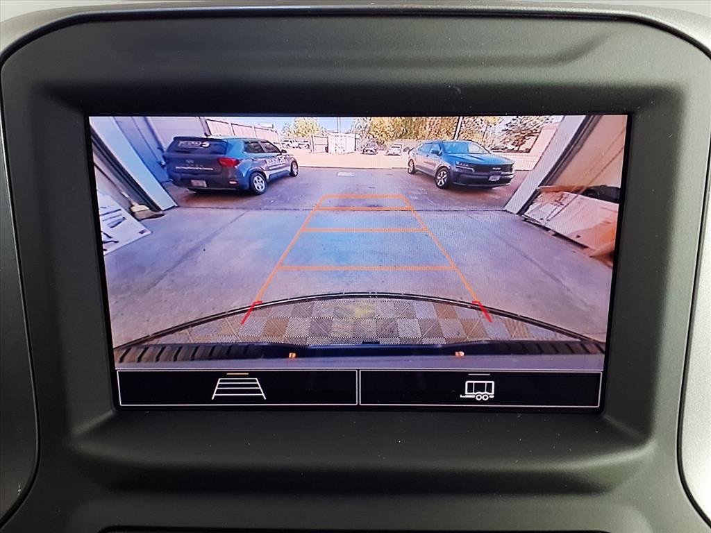 2026 Chevrolet Silverado 2500HD Custom photo 4