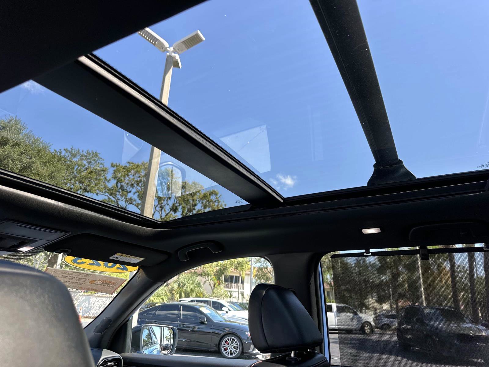 2023 Honda Pilot TrailSport photo 15