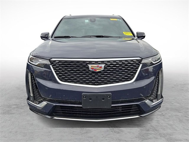 2025 Cadillac XT6 Premium Luxury photo 2