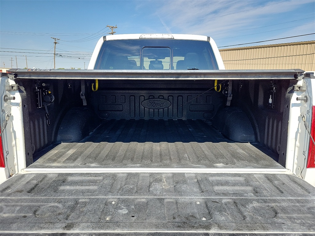 2020 Ford F-150 Raptor photo 15
