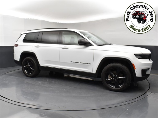 2022 Jeep Grand Cherokee L Limited's photo