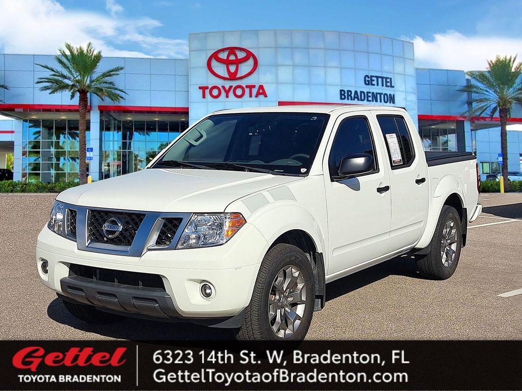 2020 Nissan Frontier SV's photo