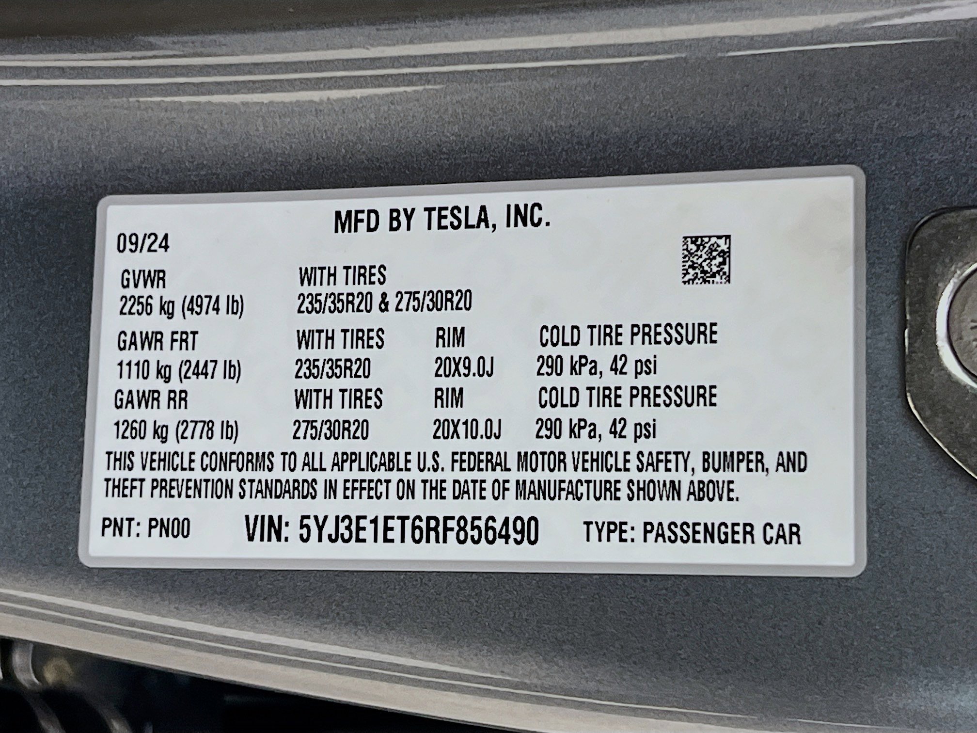 2024 Tesla Model 3 Performance photo 30