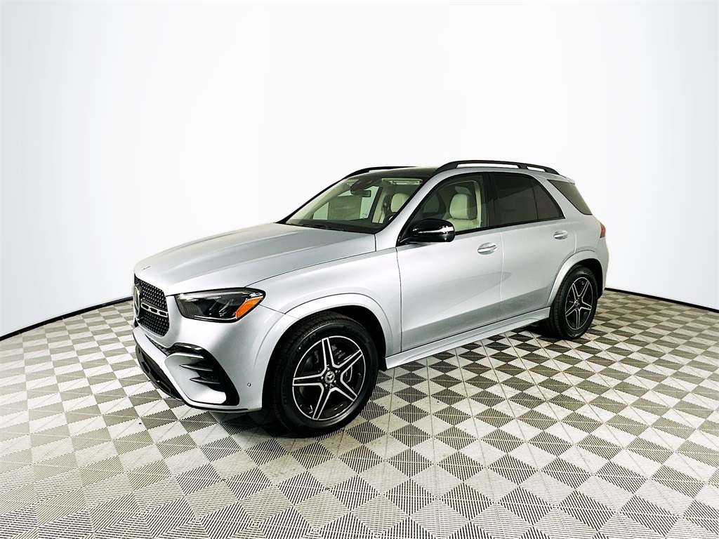 2025 Mercedes Benz GLE 350 4MATIC photo 3