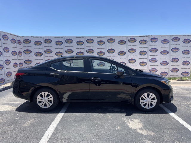 2025 Nissan Versa Sedan
