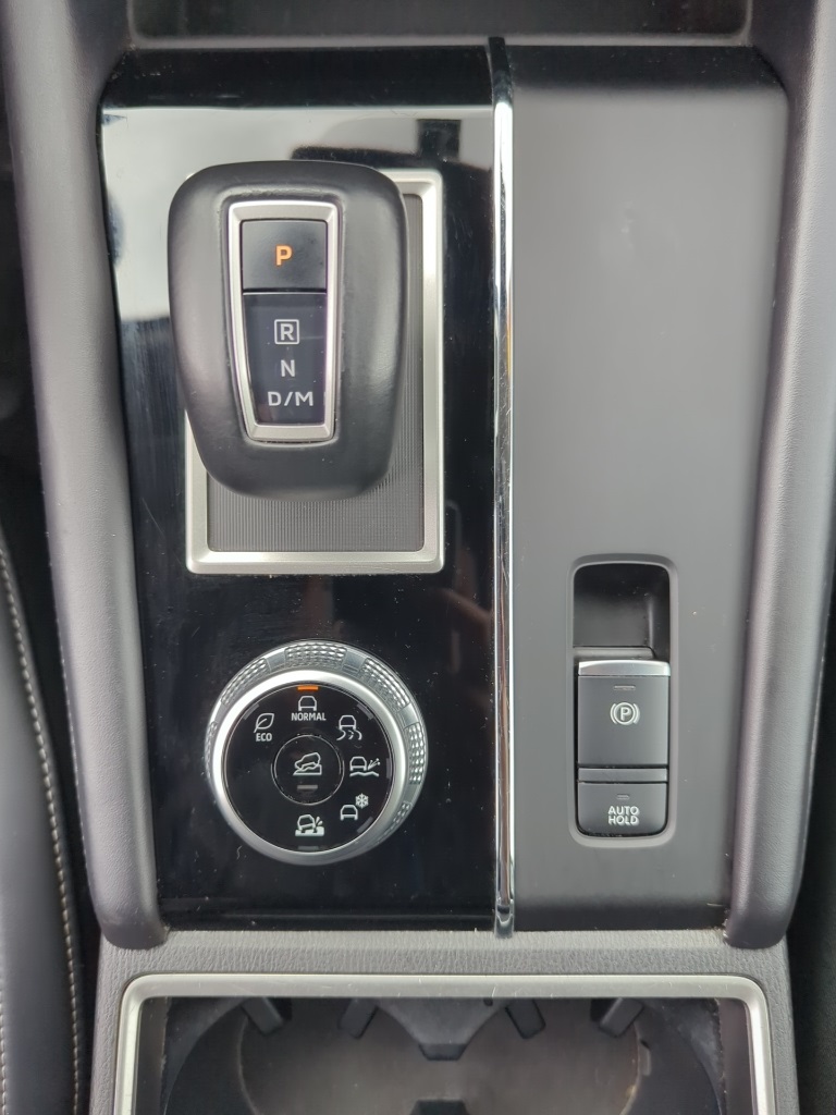 2024 Mitsubishi Outlander SE Black Edition photo 23