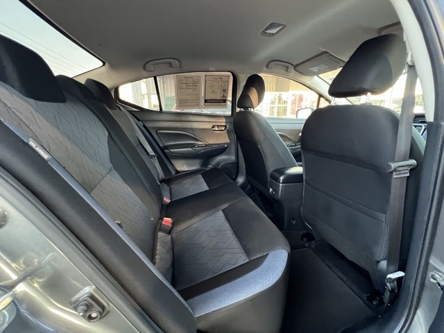 2024 Nissan Versa 1.6 SV photo 24