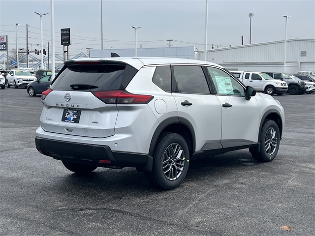 2025 Nissan Rogue S photo 25