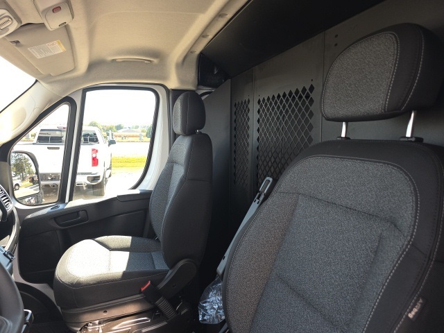 2025 Ram ProMaster 1500 Cargo Van photo 9