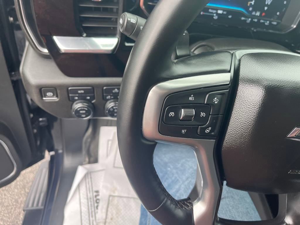 2024 Chevrolet Silverado 1500 RST photo 11
