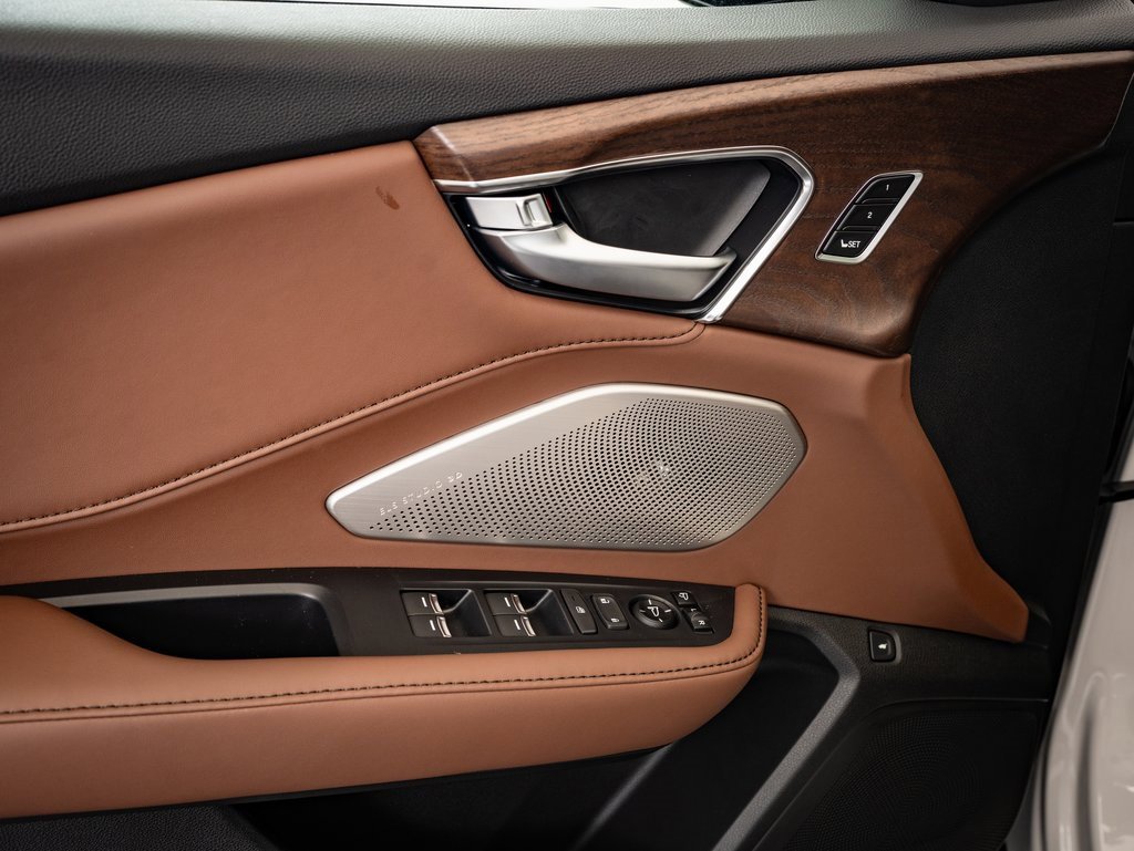 2025 Acura RDX Advance photo 16