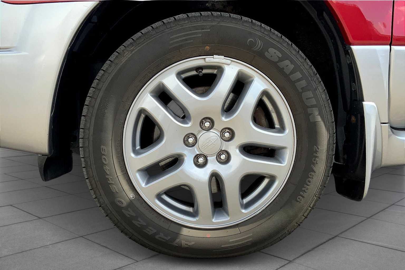 2008 Subaru Forester X photo 9
