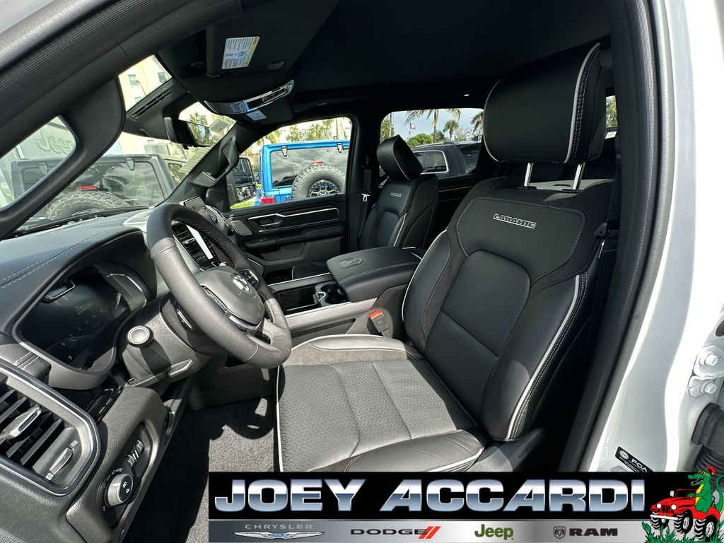 2025 Ram 1500 Laramie photo 11