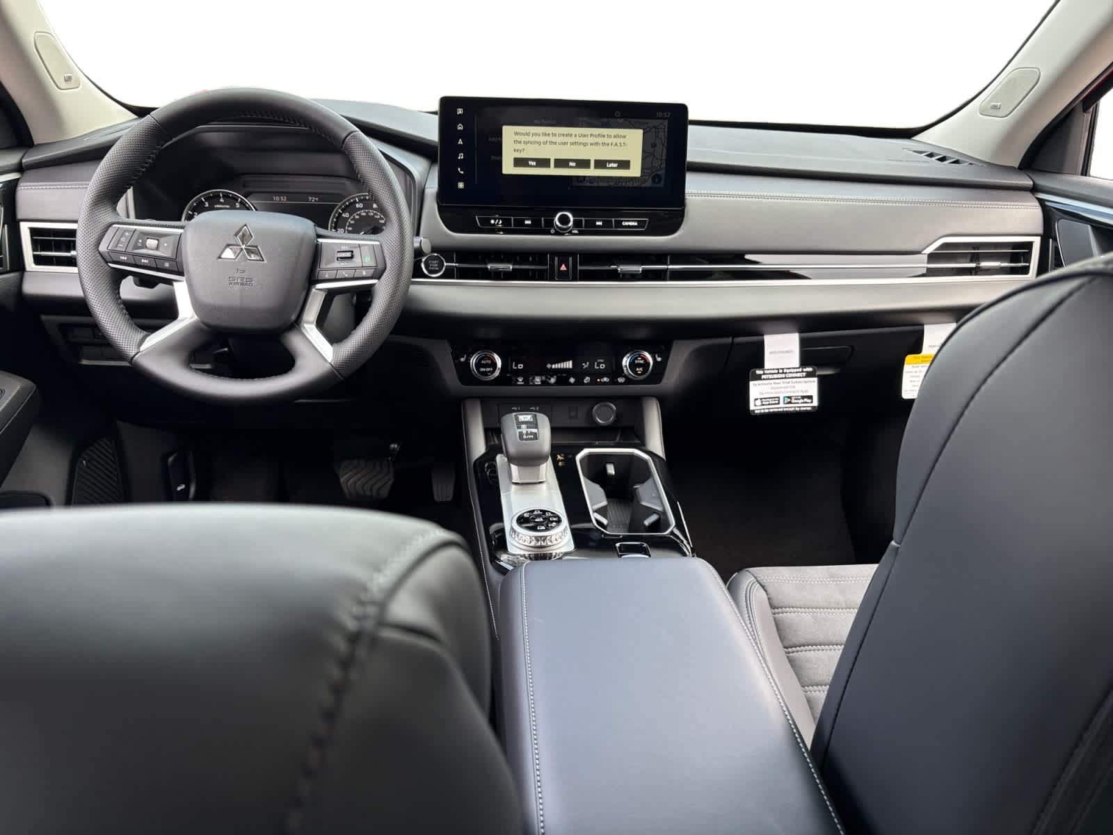 2025 Mitsubishi Outlander SE Ralliart photo 4