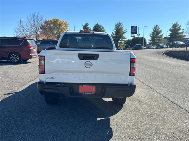 2024 Nissan Frontier S photo 4