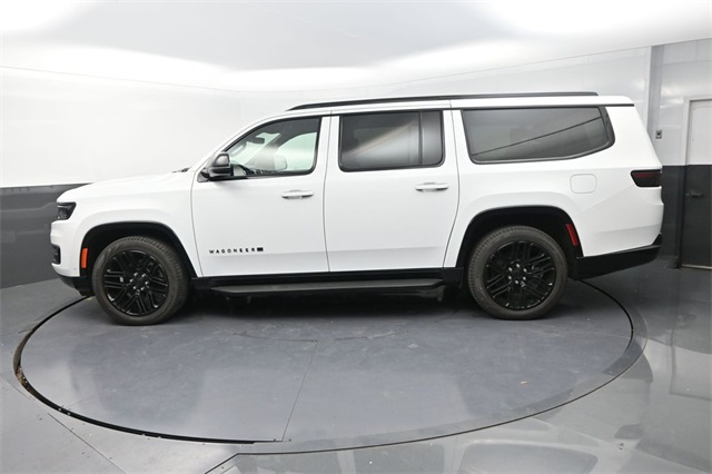2025 Jeep Wagoneer L Series II Carbide photo 3