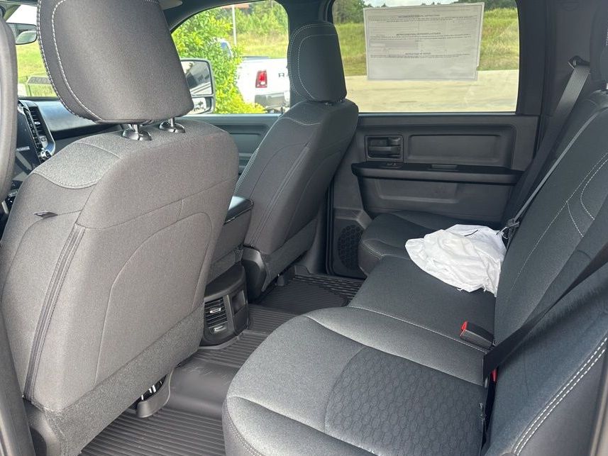 2026 Ram 2500 Tradesman photo 21