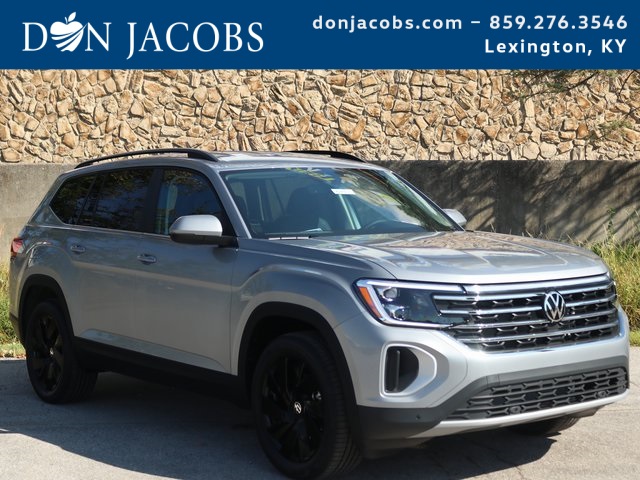 2026 Volkswagen Atlas SE w/Tech's photo