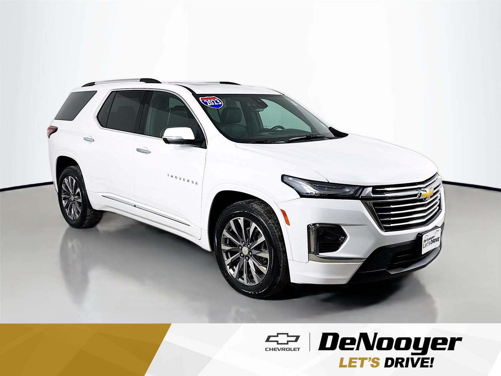 2023 Chevrolet Traverse Premier's photo